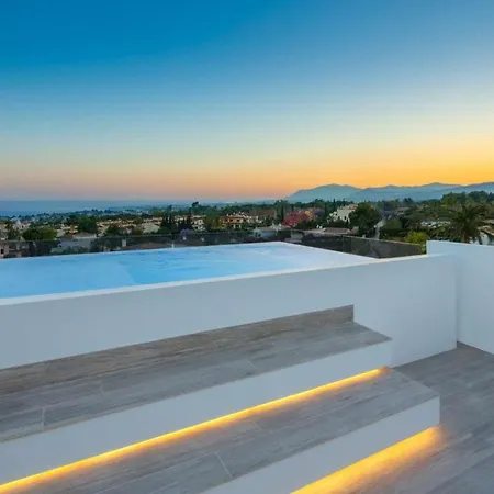 Impresionante De Lujo Moderna En Nagueles Villa Marbella